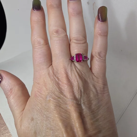 Zales Gorgeous Genuine Ruby Trilogy Ring - Picture 4 of 7